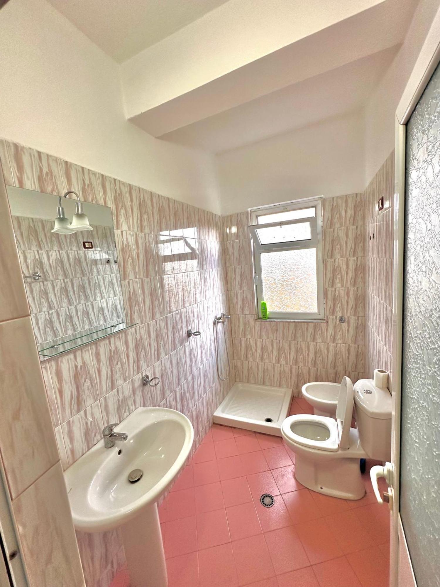Hotel Belind بيرات المظهر الخارجي الصورة